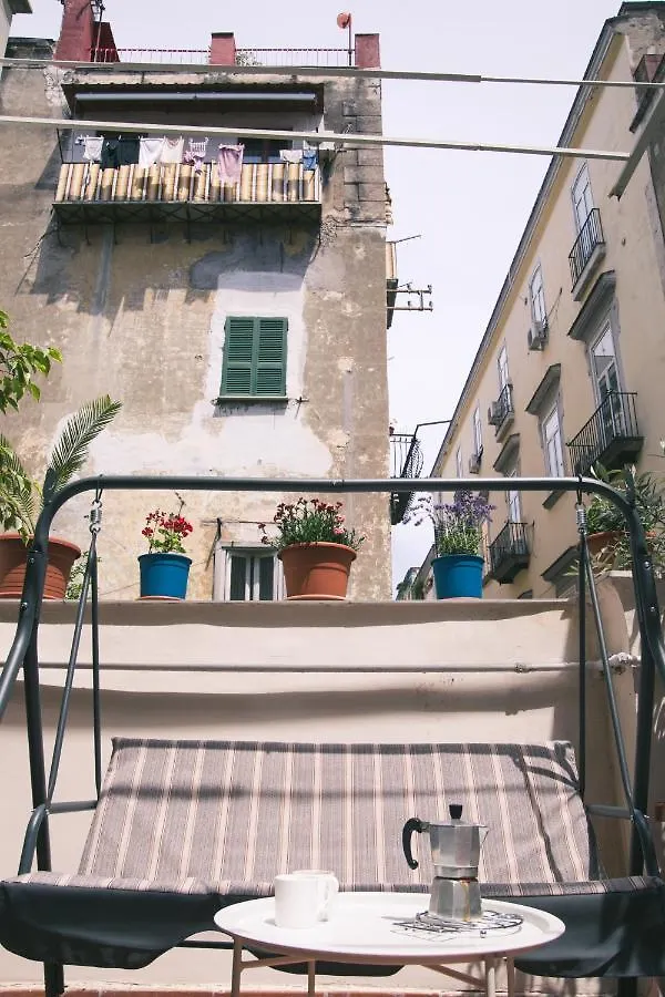 La Casa Del Nespolo, 2 Terrazzi E 2 Bagni In Centro Apartment Naples