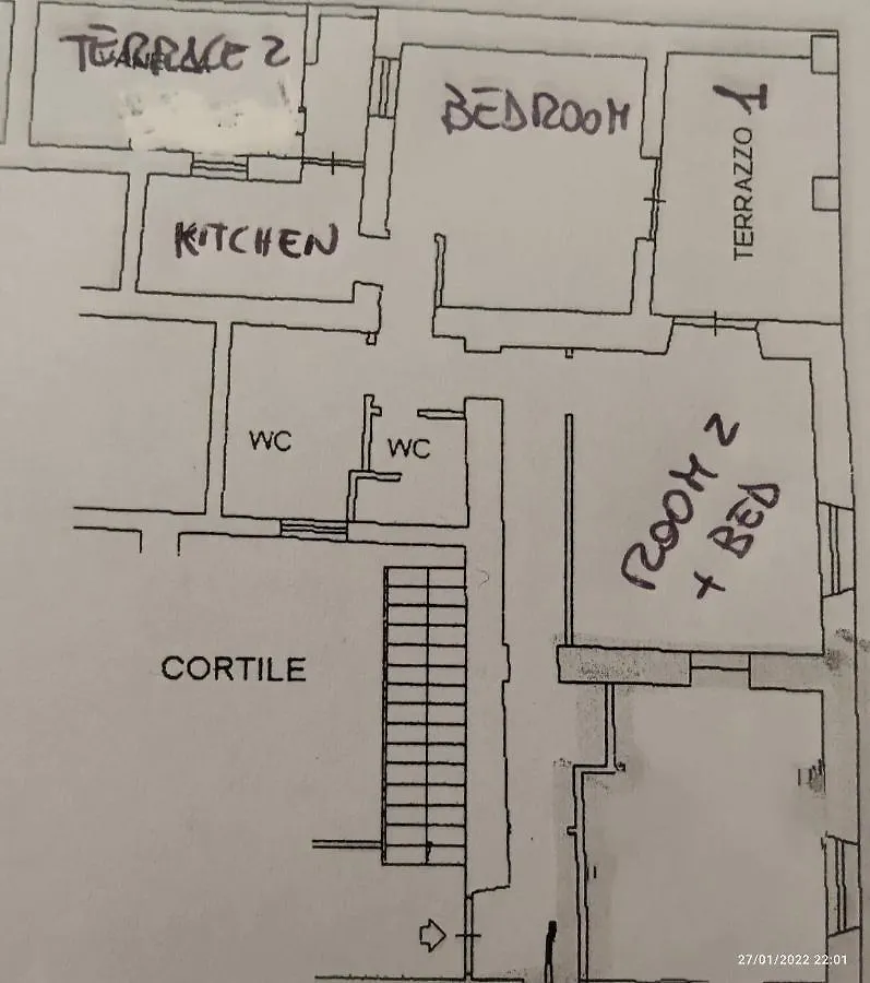La Casa Del Nespolo, 2 Terrazzi E 2 Bagni In Centro Apartment Naples Italy